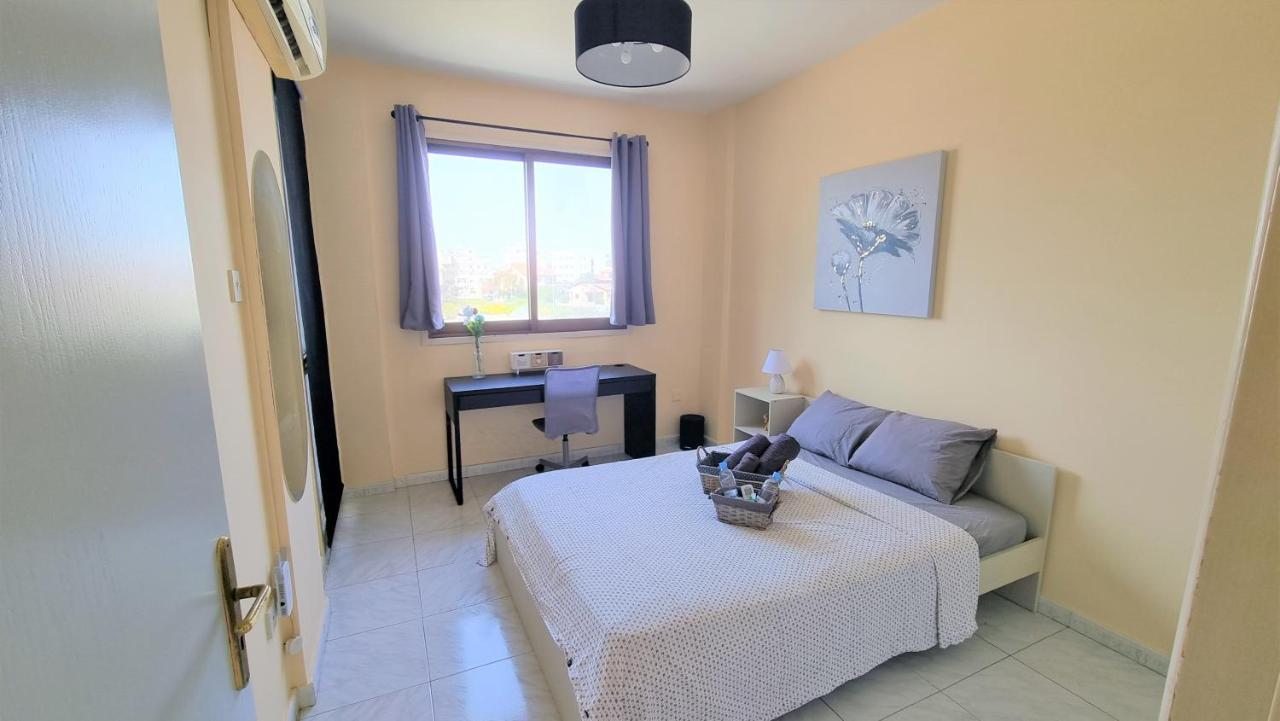 Comfy Rooms In A Shared Apartment Near Salt Lake With Internet And Netflix Larnaca Exteriér fotografie