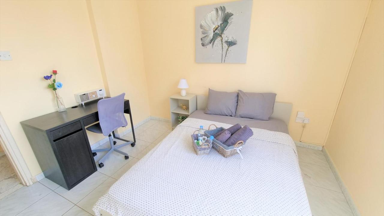 Comfy Rooms In A Shared Apartment Near Salt Lake With Internet And Netflix Larnaca Exteriér fotografie